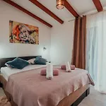 Jukan Villa *
