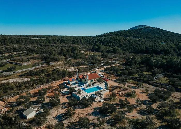 Jukan * Vrulje (Kornati)